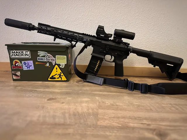 CMMG Banshee Mk4 12.5-inch SBR on a Sharps Livewire Lower