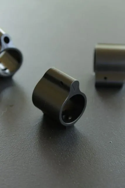 V Seven 17-4 Stainless Gas Block .750 2 Screw Black