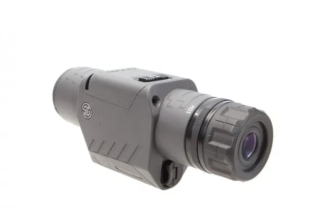 Sig Sauer Oscar3 Compact Spotting Scope 10-20x30mm