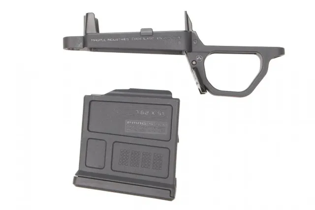 Magpul Bolt Action Magazine Well & PMAG 5 AC