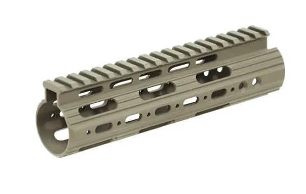 UTG Pro AR-15 Super Slim Free Float Handguard 7 in Carbine-length Flat Dark Earth