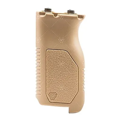 AR-15 Angled Grip Long W/Cable Management Function FDE