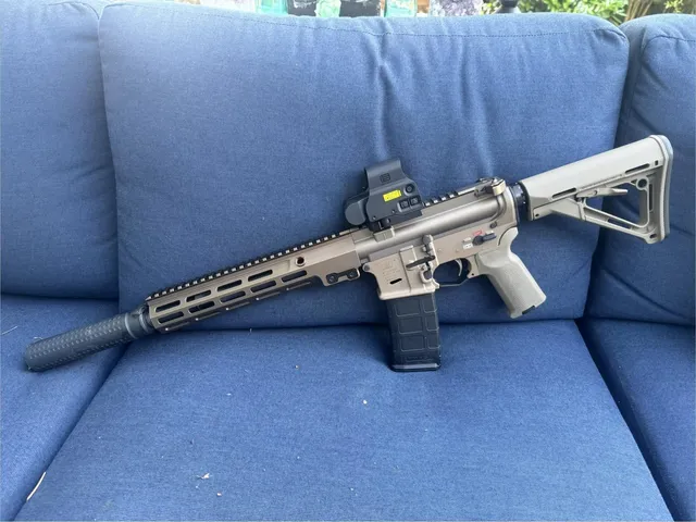 Geissele 11.5-inch Super Duty DDC Carbine on an LMT MARS-L with KAC NT4