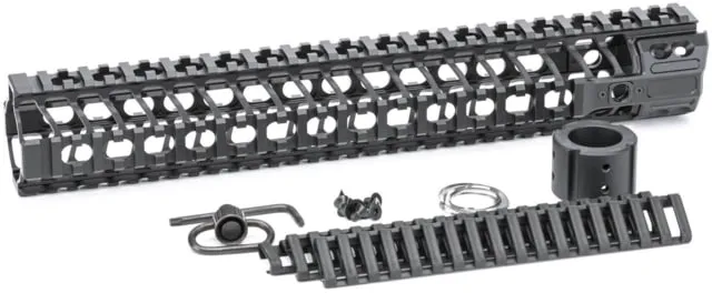 Spikes Tactical AR-15 CCR Quad Rails 13.2in Black
