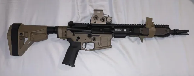 Triarc TSR-15S 10.5-inch Pistol on a Radian AX556 Lower