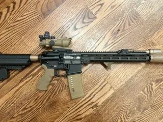LMT Specwar 12.5-inch SBR with ACOG ECOS and HUXWRX Flow 556K