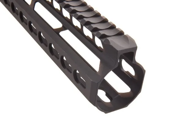 V Seven 2099 ULTRA-LIGHT KEYMOD HANDGUARD 308DPMS/SR25 - 16.5"