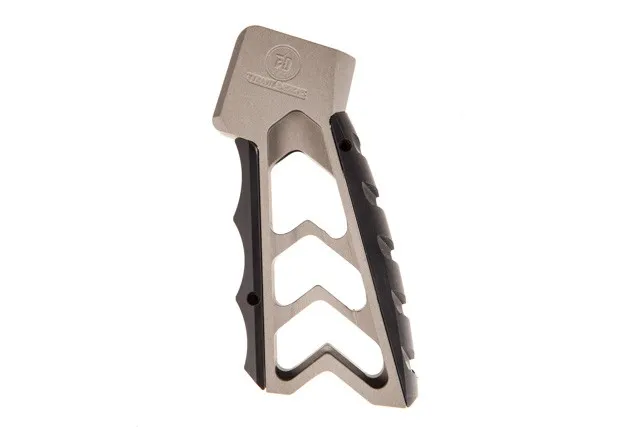 Tyrant Design MOD Grip Chevron Medium Grey