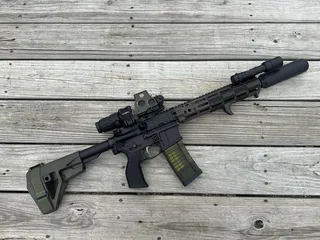 DD4 RIS III 11.5-inch on an LWRC IC Ambi Lower