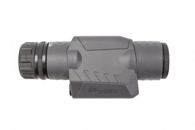 Sig Sauer Oscar3 Compact Spotting Scope 10-20x30mm